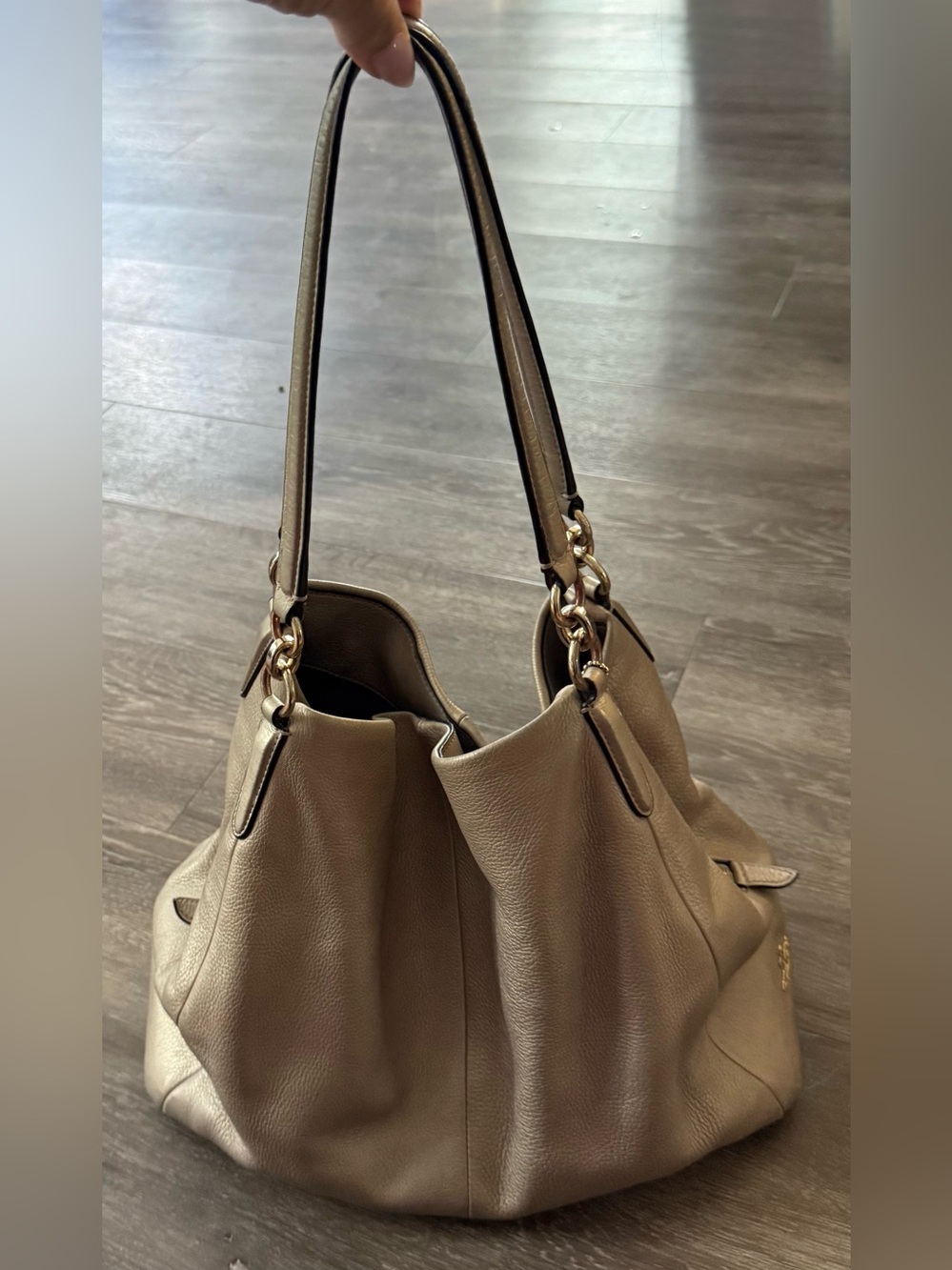 COACH Taupe Leather Shoulder Bag - Classic Women's Tote